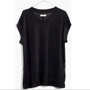 Madewell black linen side vent top